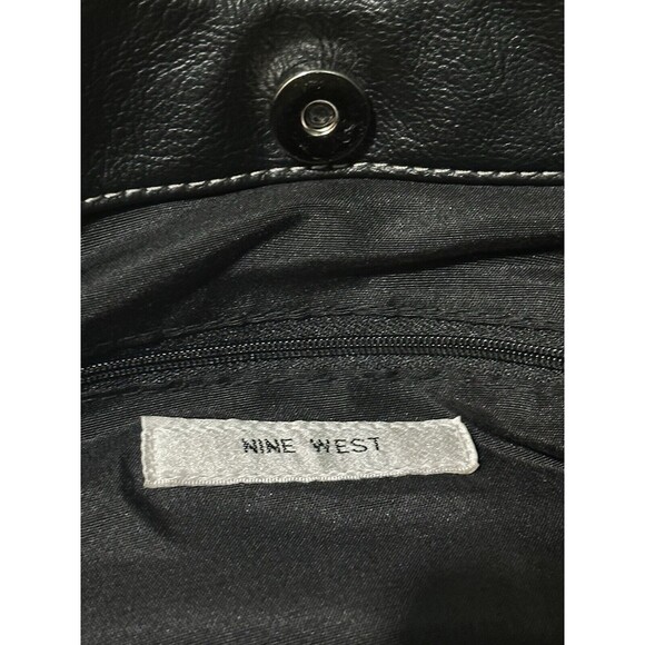 Nine West since 1973 Shoulder Bag /Black purse Ruffle detail Hobo EUC - Picture 5 of 7